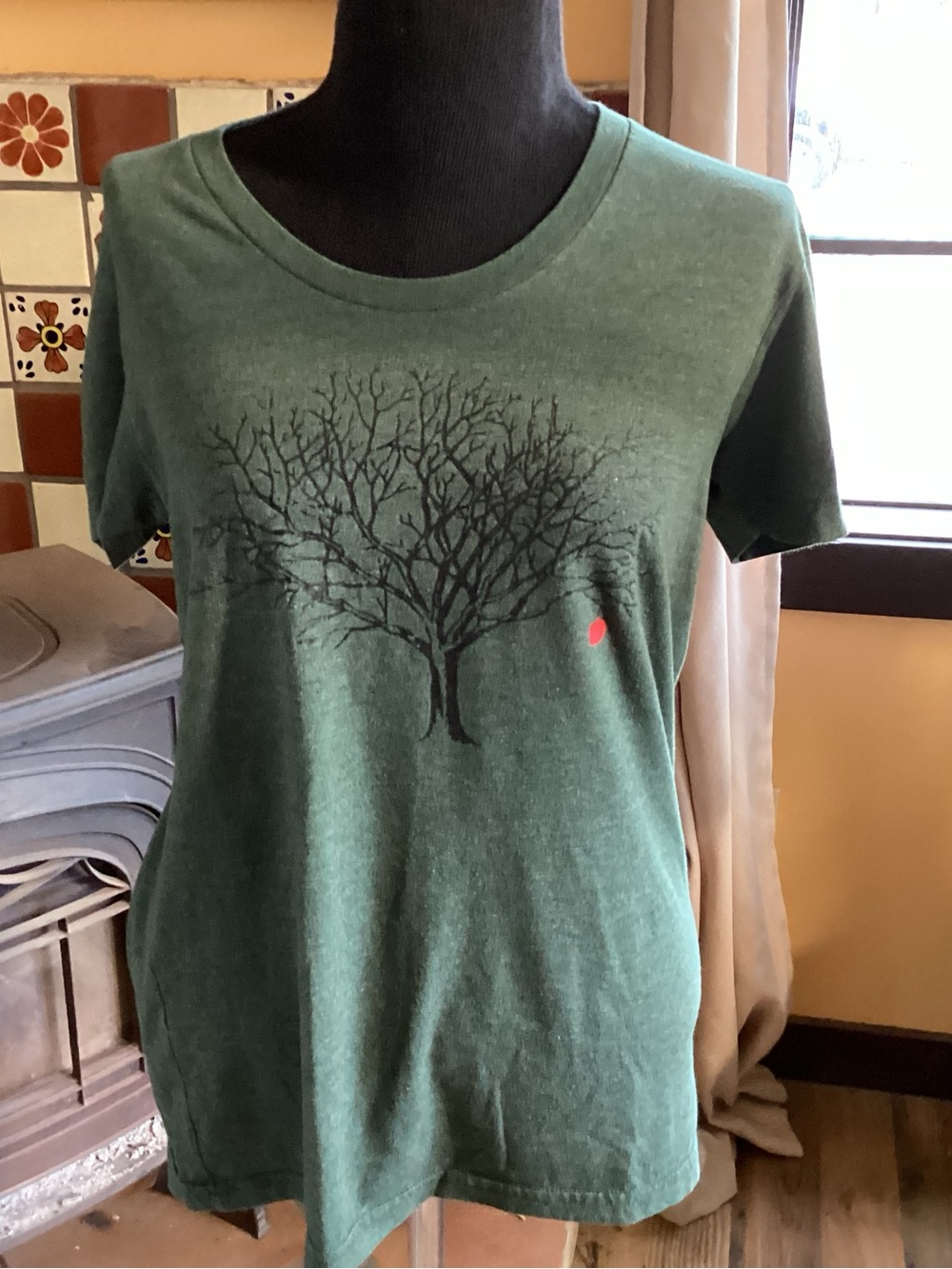 Women's Green Tree Graphic Tee